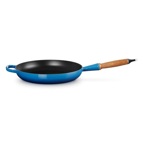 Le Creuset gietijzeren Signature koekenpan met houten handvat - 28 cm / 2.6 liter - azure