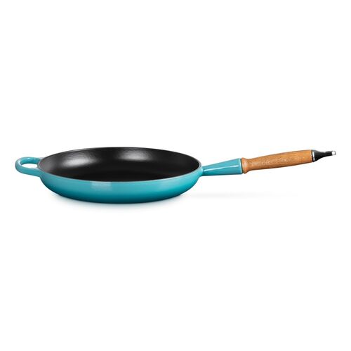 Le Creuset gietijzeren Signature koekenpan met houten handvat - 28 cm / 2.6 liter - caribbean blue